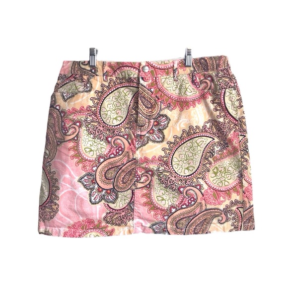 croft & barrow Pants - 🔴 4/$15 Croft & Barrow Multi Pink & Green Paisley Stretch Skort size 16 in EUC